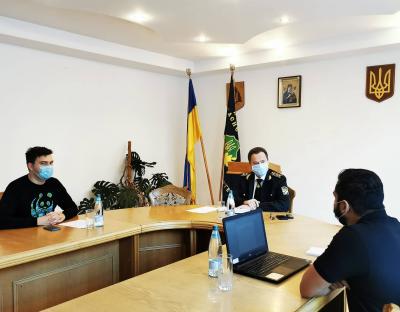 Новітні чіпи для зубрів Львівщини