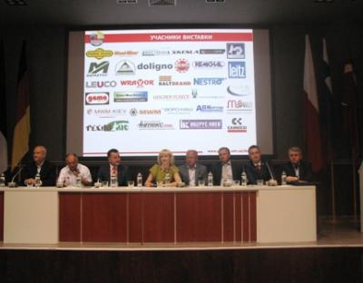 ХІХ Міжнародна виставка «Деревообробка 2016» у Львові