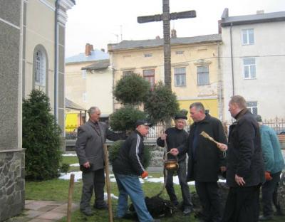 Озеленення церкви в м.Броди