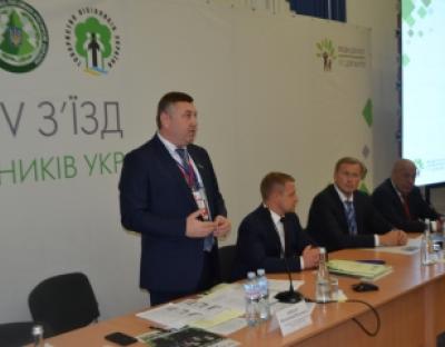 Звинувачення лісівників у контрабанді лісу надумані, - Володимир Бондар