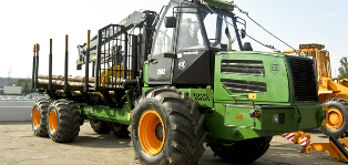 Лісівники дбають про господарство