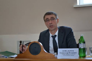 Олександр Ковальчук: "Першочергове завдання - вжити всіх необхідних заходів щодо запобігання та боротьби з лісовими пожежами та незаконними рубками"
