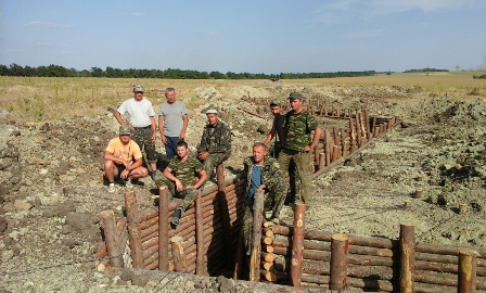 Державне підприємство “Славське лісове господарство” відправило в зону АТО фахівців для будівництва інженерних споруд і необхідні будматеріали
