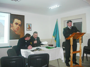 Проведено круглий стіл