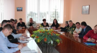 Тривають активні обговорення проведення лісогосподарських заходів з місцевими громадами області