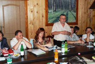Відбувся круглий стіл з питань підтримки природоохоронних програм в Українських Карпатах